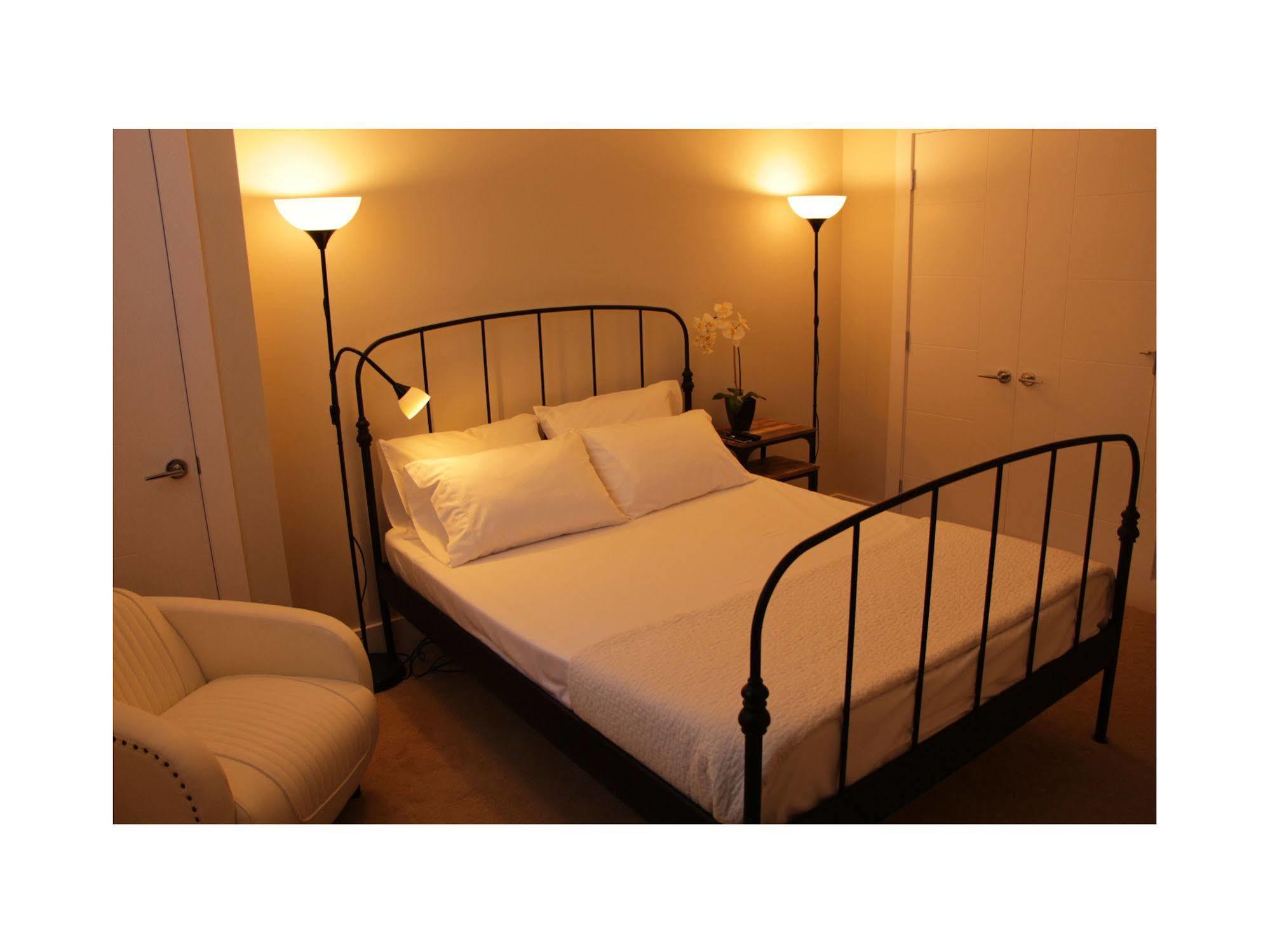 Ritchie B&B Edmonton Ngoại thất bức ảnh