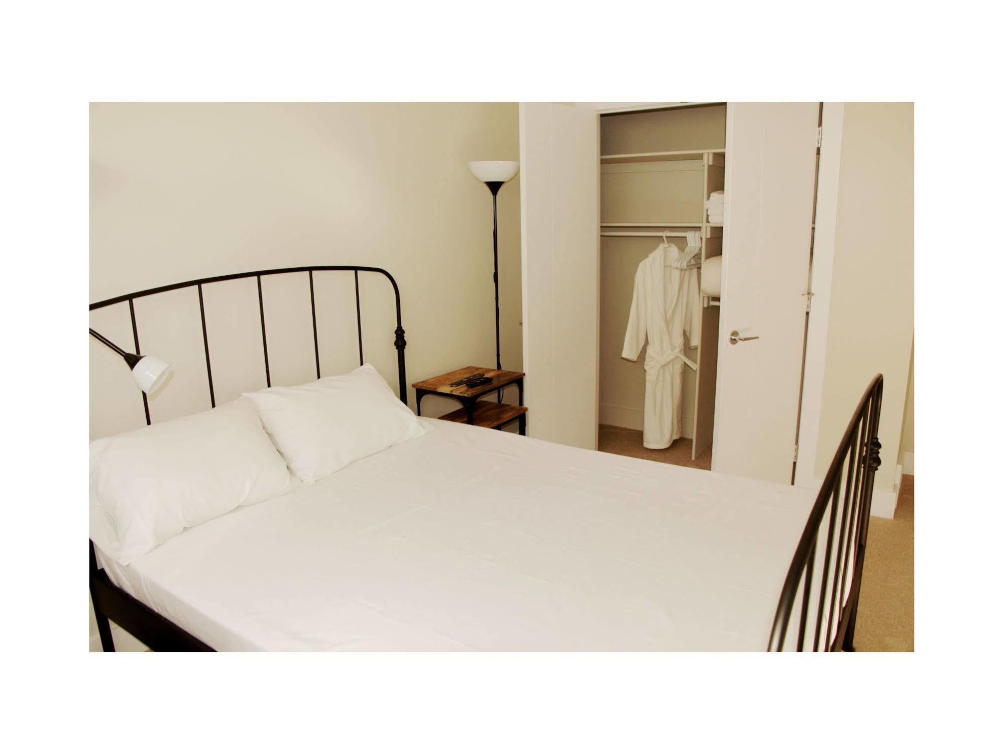 Ritchie B&B Edmonton Ngoại thất bức ảnh